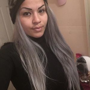 Meet your Posher, Tania